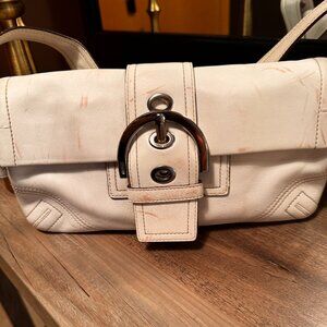 Authentic vintage Coach white leather shoulder bag.